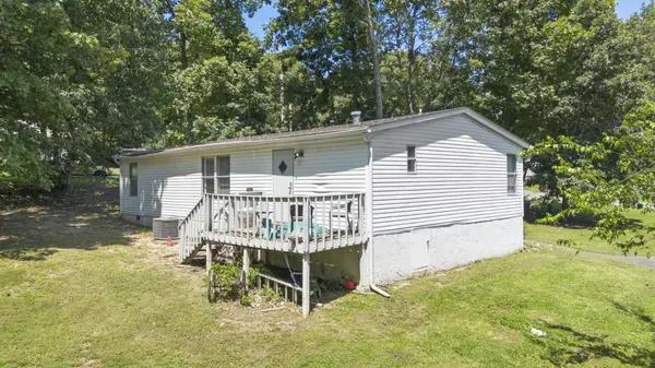 210 W Meadows Ln #NE, Cleveland, TN 37312