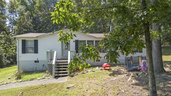 210 W Meadows Ln #NE, Cleveland, TN 37312