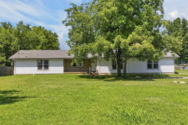 3300 Hamilton Church Rd, Antioch, TN 37013
