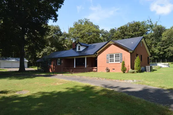952 Old Fayetteville Highway, Lynchburg, TN 37352