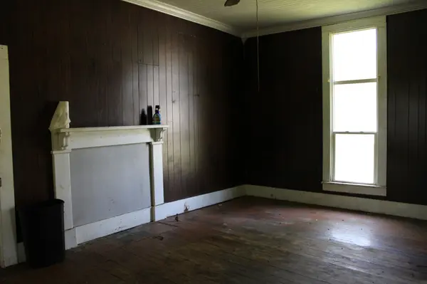 435 W Woodring St, Pulaski, TN 38478