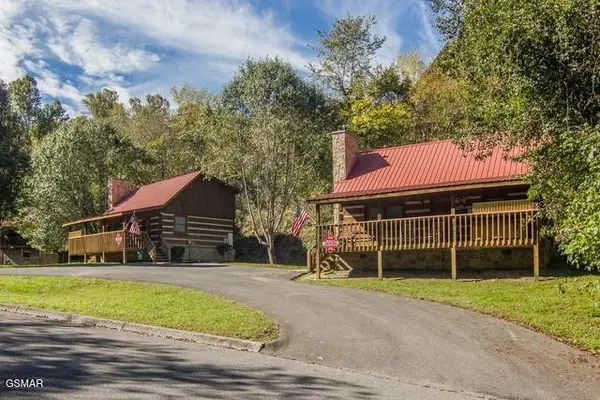 428 Hideaway Ridge Circle, Sevierville, TN 37862