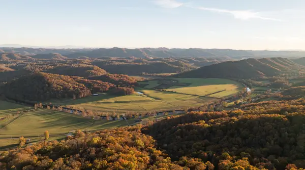 7456 A P Carter Highway, Hiltons, VA 24258