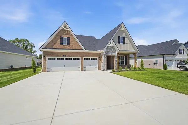 833 Odell Drive, White House, TN 37188