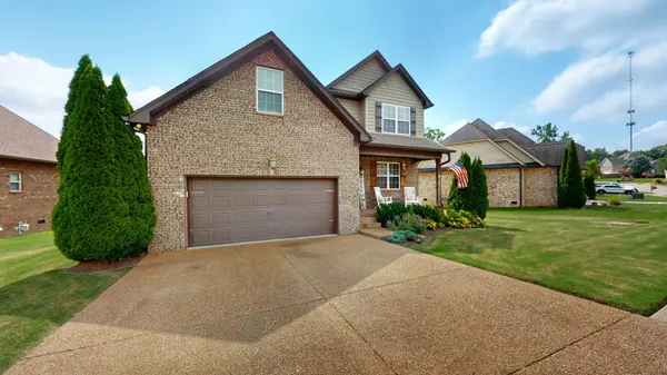 107 TEN OAKS DRIVE, Lebanon, TN 37087