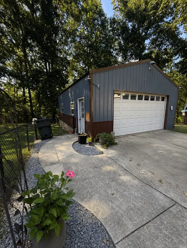 625 Mag a Mor Dr, Lafayette, TN 37083