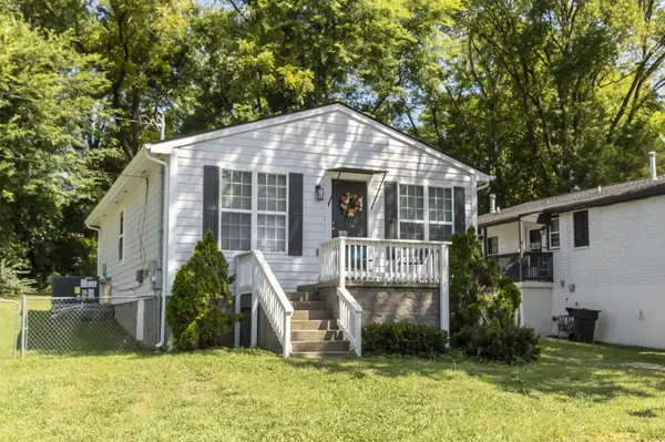 942 Green St, Franklin, TN 37064