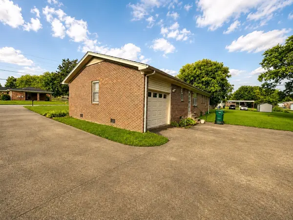 1008 Brindley Dr, Pulaski, TN 38478