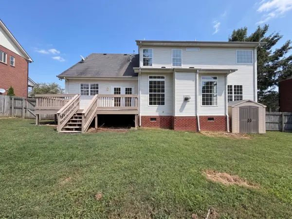 3009 Melbourne Ct #E, Mount Juliet, TN 37122
