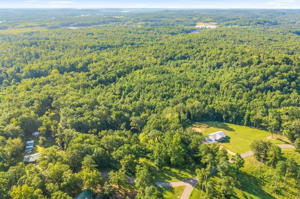 3106 McKenzie Rd, Parsons, TN 38363
