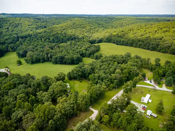 540 Daymon Cir, Crossville, TN 38572