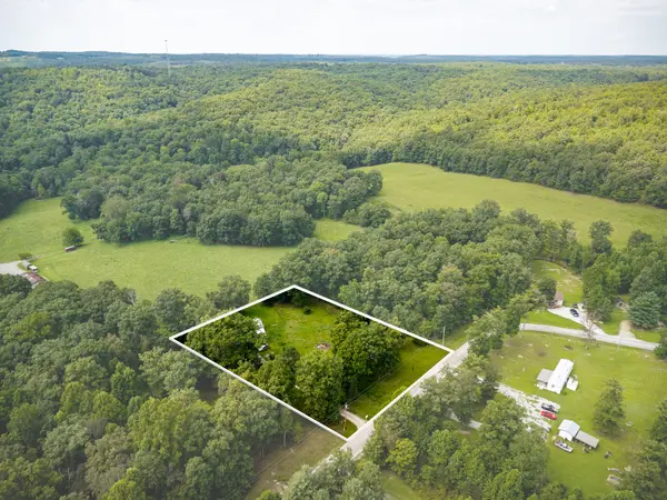 540 Daymon Cir, Crossville, TN 38572