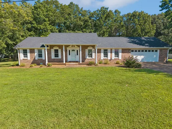 140 Ashley Marie Dr, Hohenwald, TN 38462