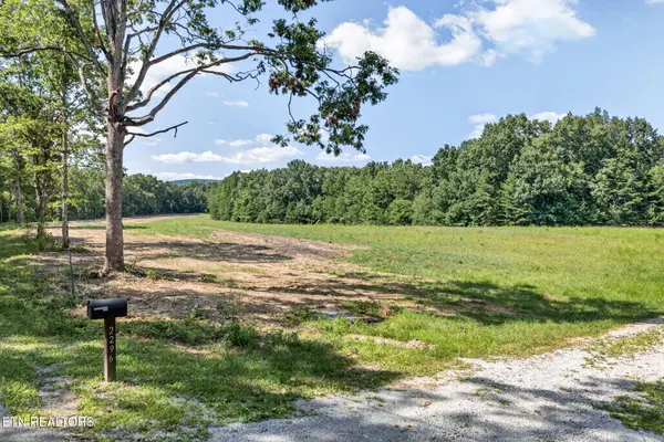 17 Smith Mountain Rd, Rockwood, TN 37854