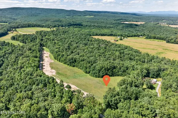 17 Smith Mountain Rd, Rockwood, TN 37854