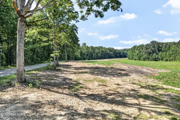 17 Smith Mountain Rd, Rockwood, TN 37854