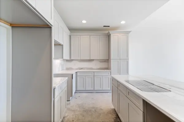 452 W Foxrun, Springfield, TN 37172