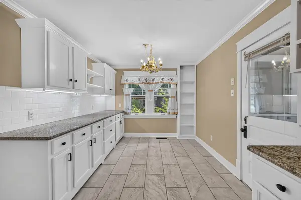 410 1st Ave, Fayetteville, TN 37334