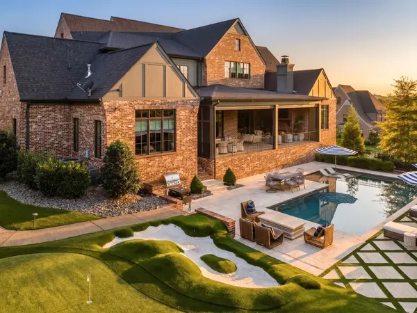 9240 Lehigh Dr, Brentwood, TN 37027