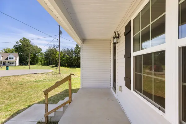 195 Southview Dr, Lewisburg, TN 37091