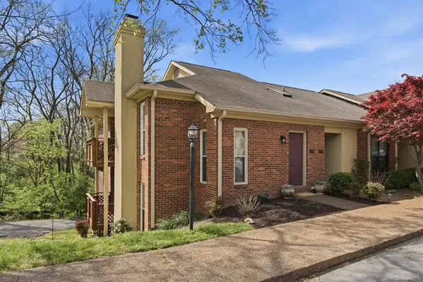 201 Riverstone Ct, Nashville, TN 37214