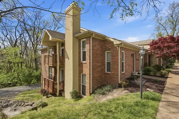 201 Riverstone Ct, Nashville, TN 37214