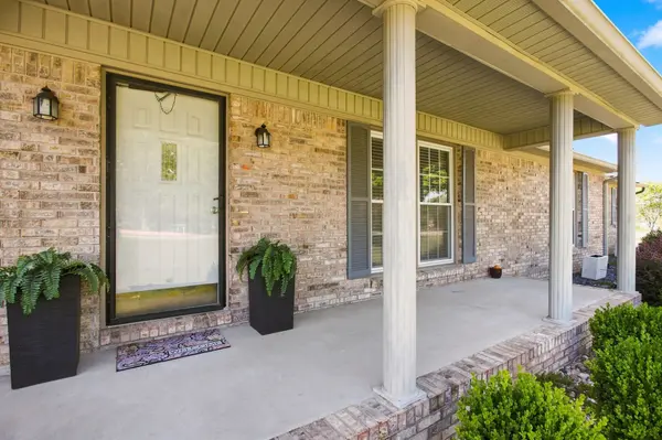 835 Nathan Dr, Columbia, TN 38401