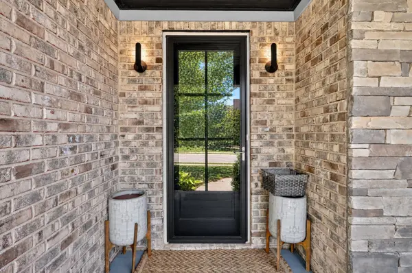 8007 June Apple Ln, Spring Hill, TN 37174