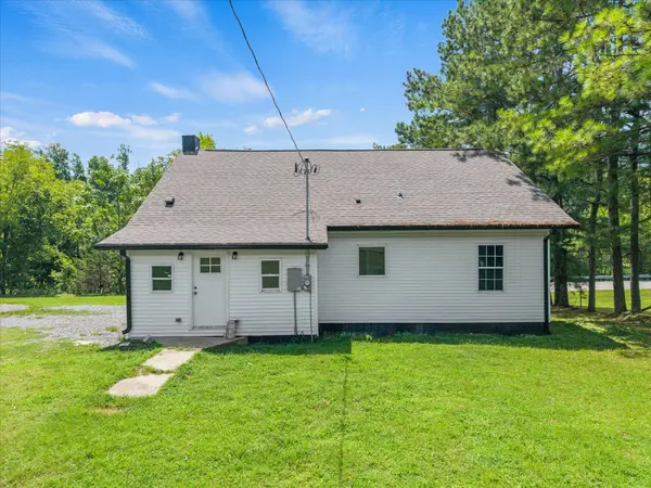 975 Witcher Hollow Rd, Red Boiling Springs, TN 37150