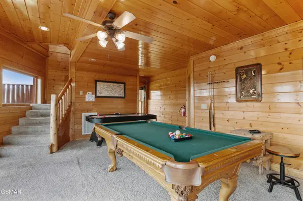 2326 Top Of The World Drive, Sevierville, TN 37876