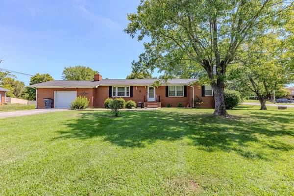 100 Franklin St, Mcminnville, TN 37110