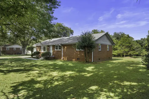 125 Spring Creek Rd, Estill Springs, TN 37330