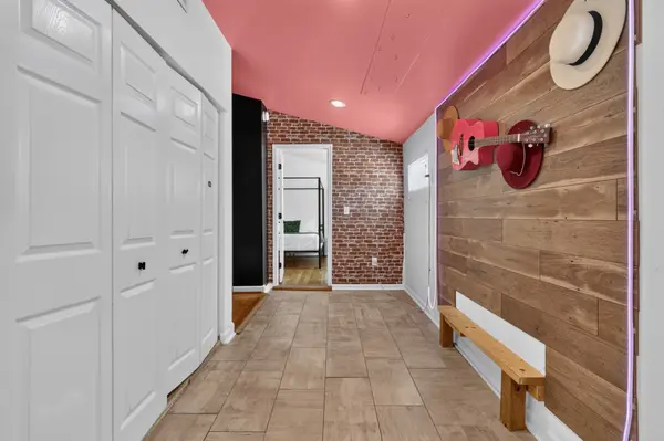 1700 14th Ave #N, Nashville, TN 37208
