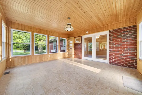 313 Hitt Ln, Goodlettsville, TN 37072