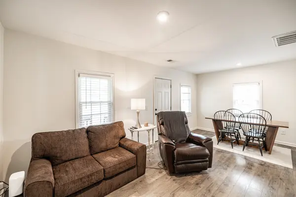 1105 Woods Ferry Rd, Gallatin, TN 37066