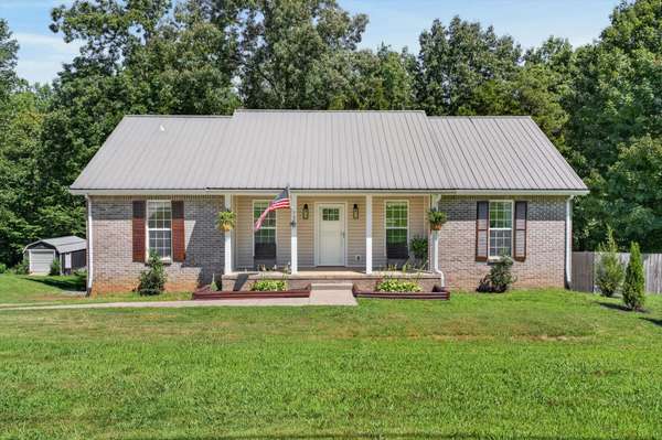 385 Belmont Rd, Clarksville, TN 37040