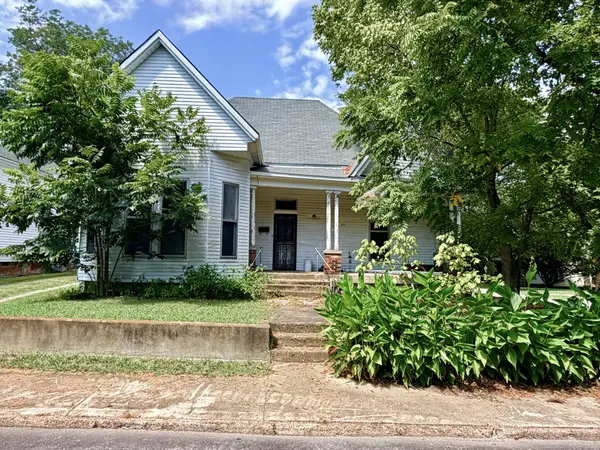 320 Aden St, Paris, TN 38242