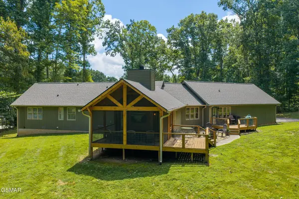 2082 Ridgewood Drive, Jefferson City, TN 37760