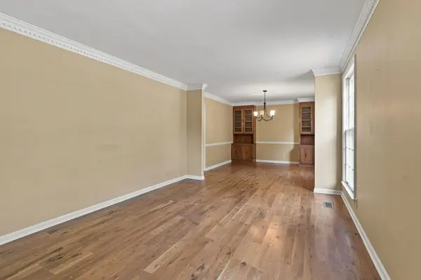 1713 Pinetree Ln, Brentwood, TN 37027