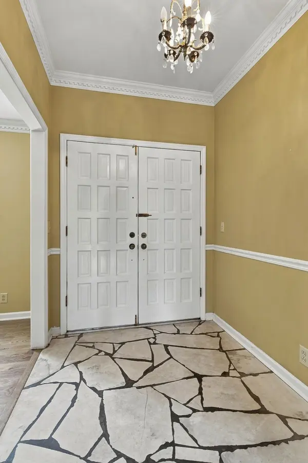 1713 Pinetree Ln, Brentwood, TN 37027