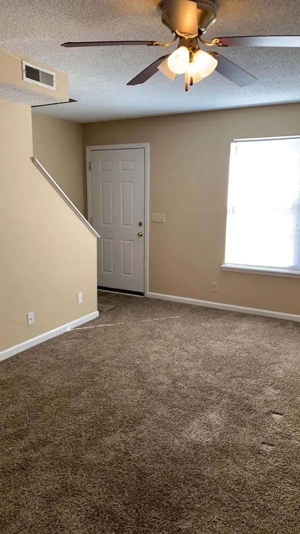 111 Hickory Trace #2, Clarksville, TN 37040
