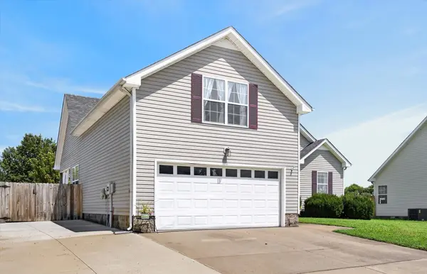 3795 Madeline Ct, Clarksville, TN 37042