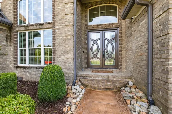 48 Airport Court, Waverly, TN 37185