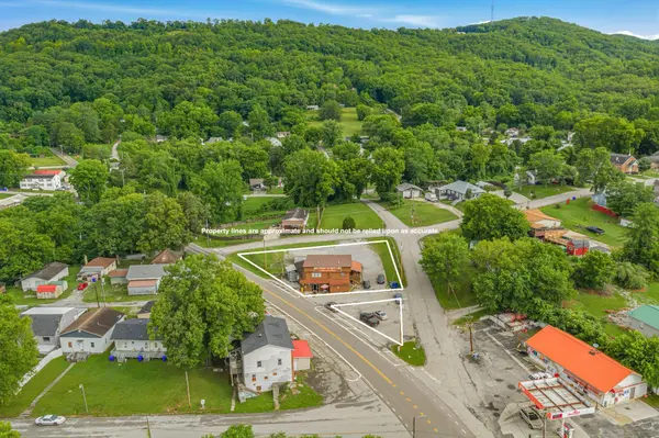 836 Unaka St, Harriman, TN 37748