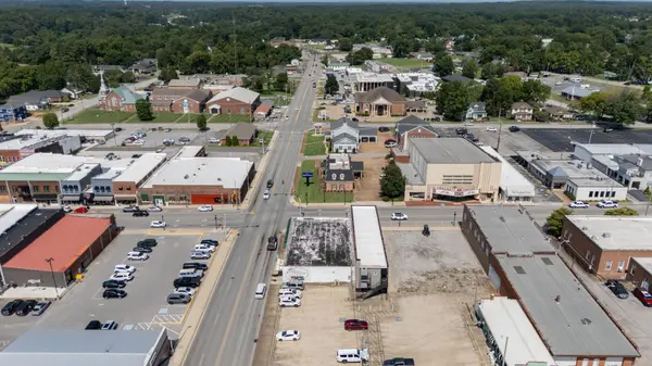 200 N Military Ave, Lawrenceburg, TN 38464