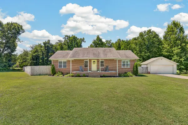29 Heather Rd, Fayetteville, TN 37334