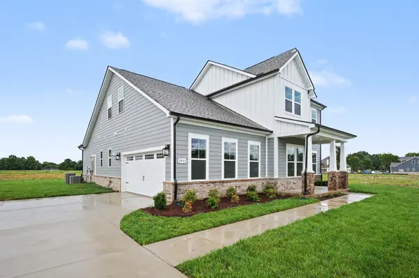310 Eyak Ln, Murfreesboro, TN 37129