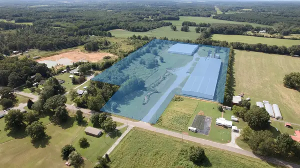 28260 McKee Rd, Toney, AL 35773
