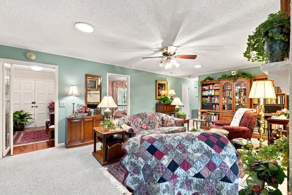 112 Cedar Way Dr, Lebanon, TN 37087