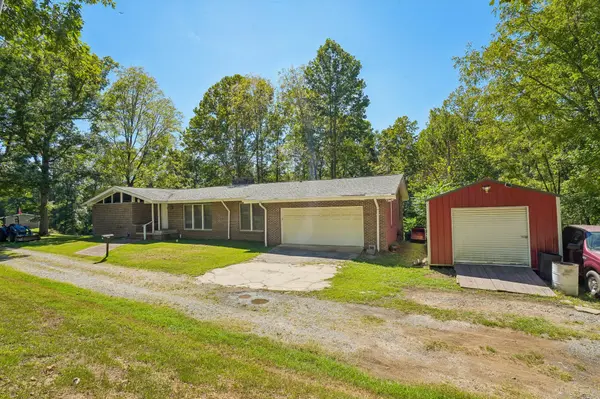 1071 Simms Heights Rd, Kingston Springs, TN 37082